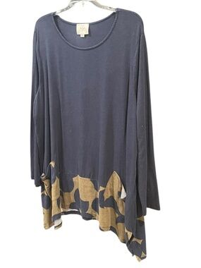 Chalet et cici | Navy Blue with Gold Trim Long Sleeve Top | Size
